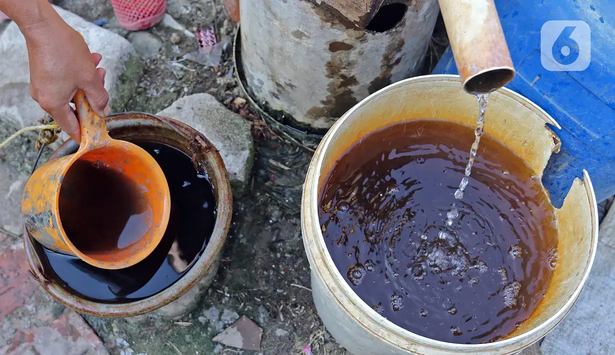 061140500_1631282350-20210910-KRISIS-AIR-BERSIH-1