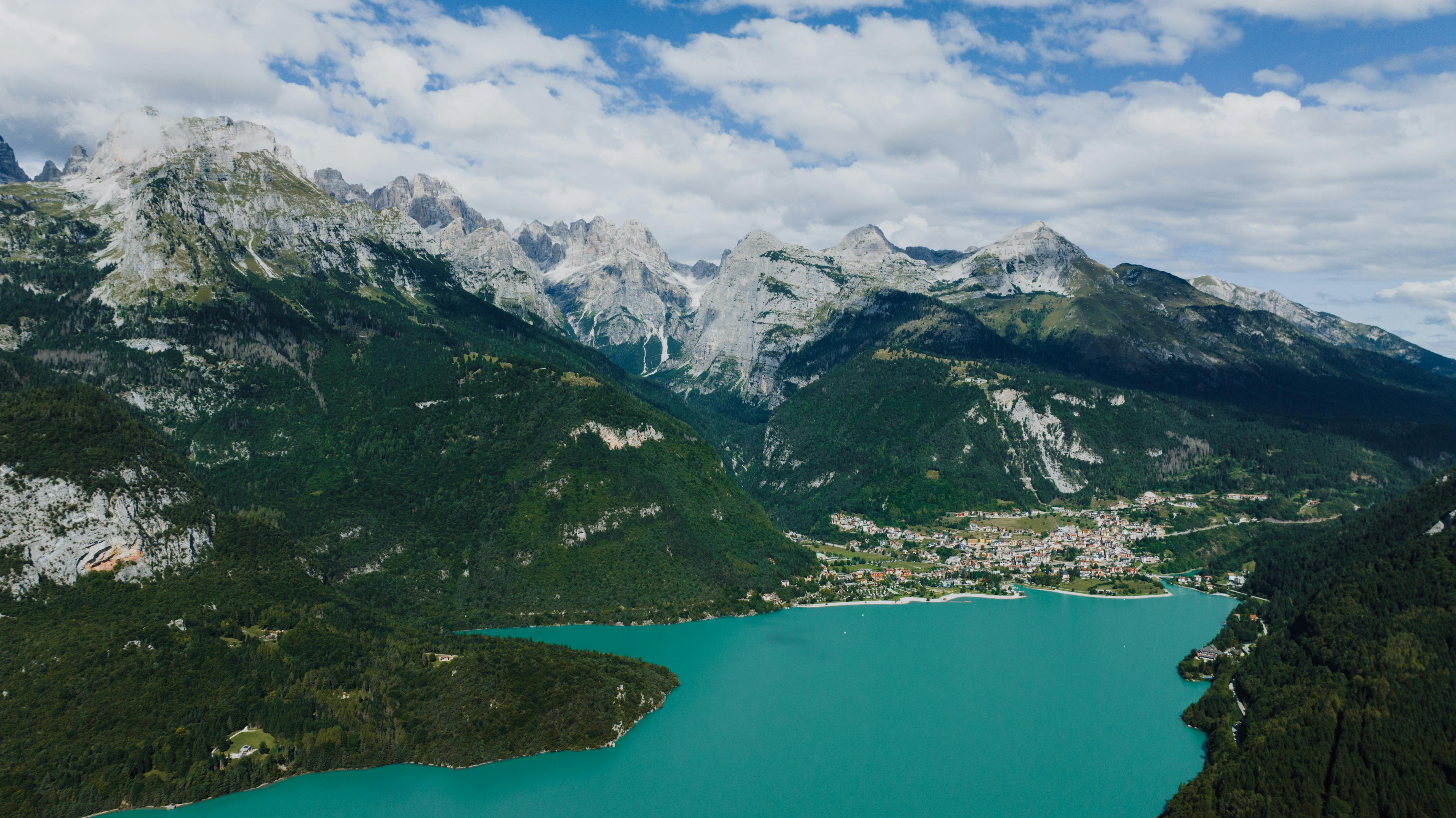 Tips Memilih Sistem Pengolahan Air yang Tepat Untuk Bisnis Air Isi Ulang